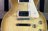 Gibson 2006 Les Paul Classic Honey Burst-1.jpg